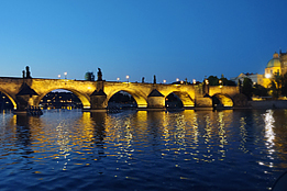 Karlův most a magické centrum Prahy